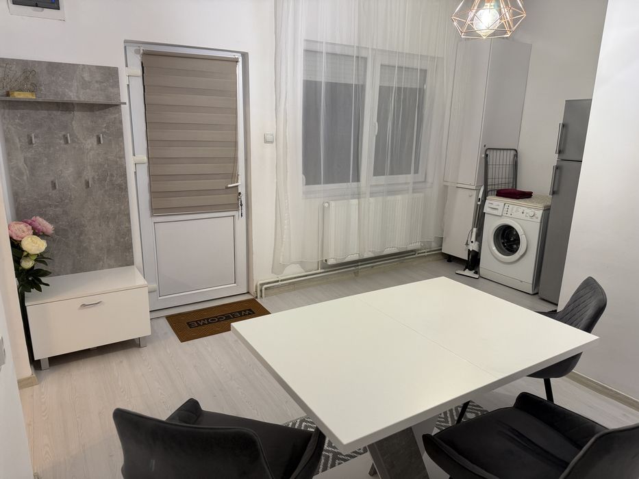 Chirie apartament cu o camera la casa