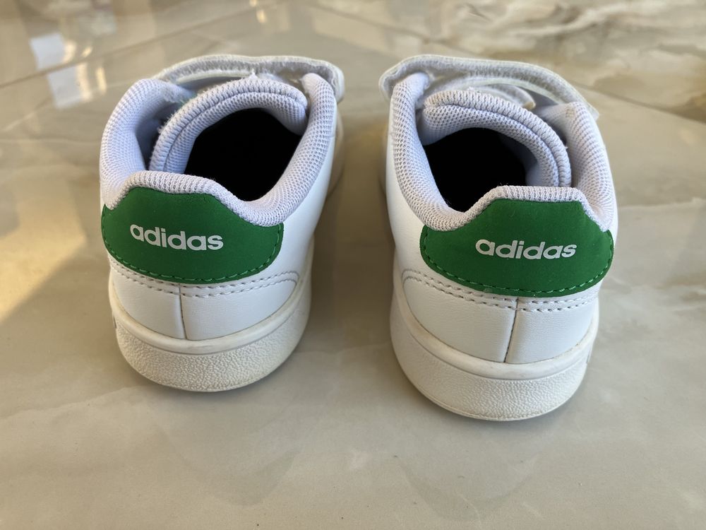 Tenisi Adidas copii mar 25