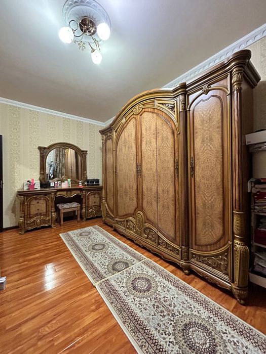 3 xona uy sotiladi hamma mebel texnika uy jihozi bn