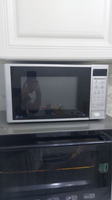 Продам микроволновую печь