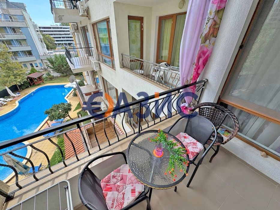 Продава се Двустаен апартамент в к.к. Слънчев бряг - 50 кв.м за 1490 €/кв.м - Снимка #13