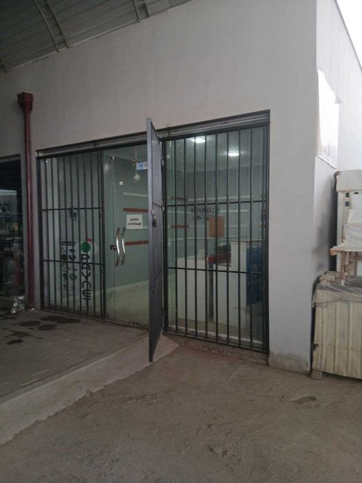 Хива дехкон бозорида зудлик билан дукон сотилади