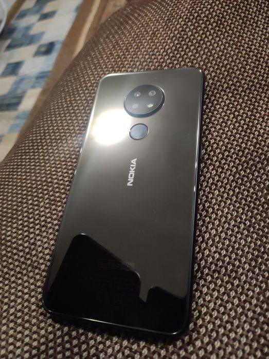 Nokia 6.2 с кейс за удароустойчивост