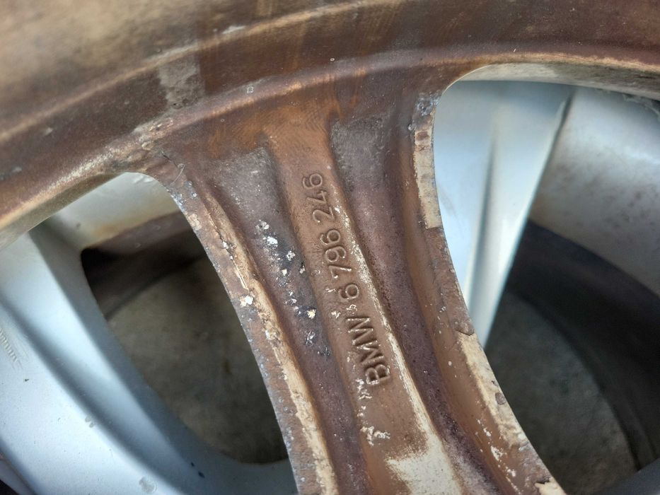 Jante r18 bmw f30,f34,f36,cauciucuri f bune de vara Pirelli dot 2022
