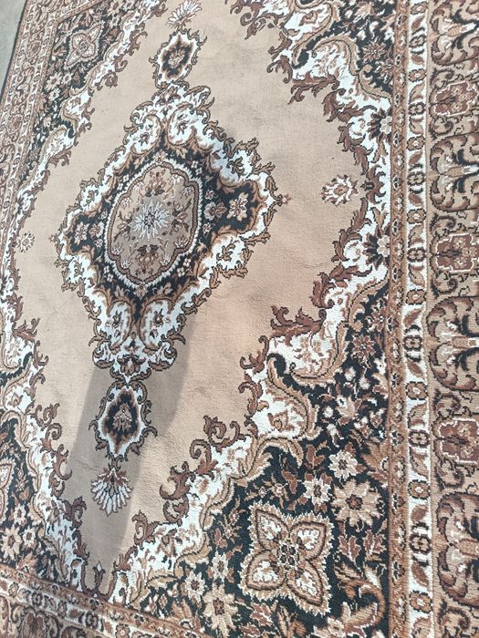 Ковёр полушерстяной