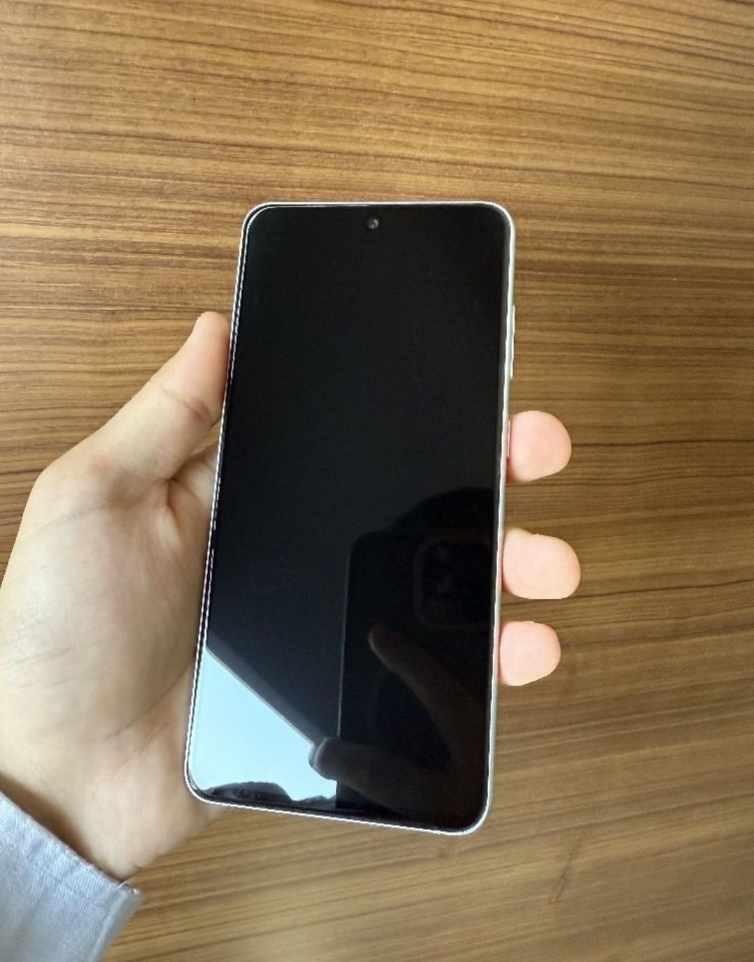 Samsung S21 FE (8/128)
