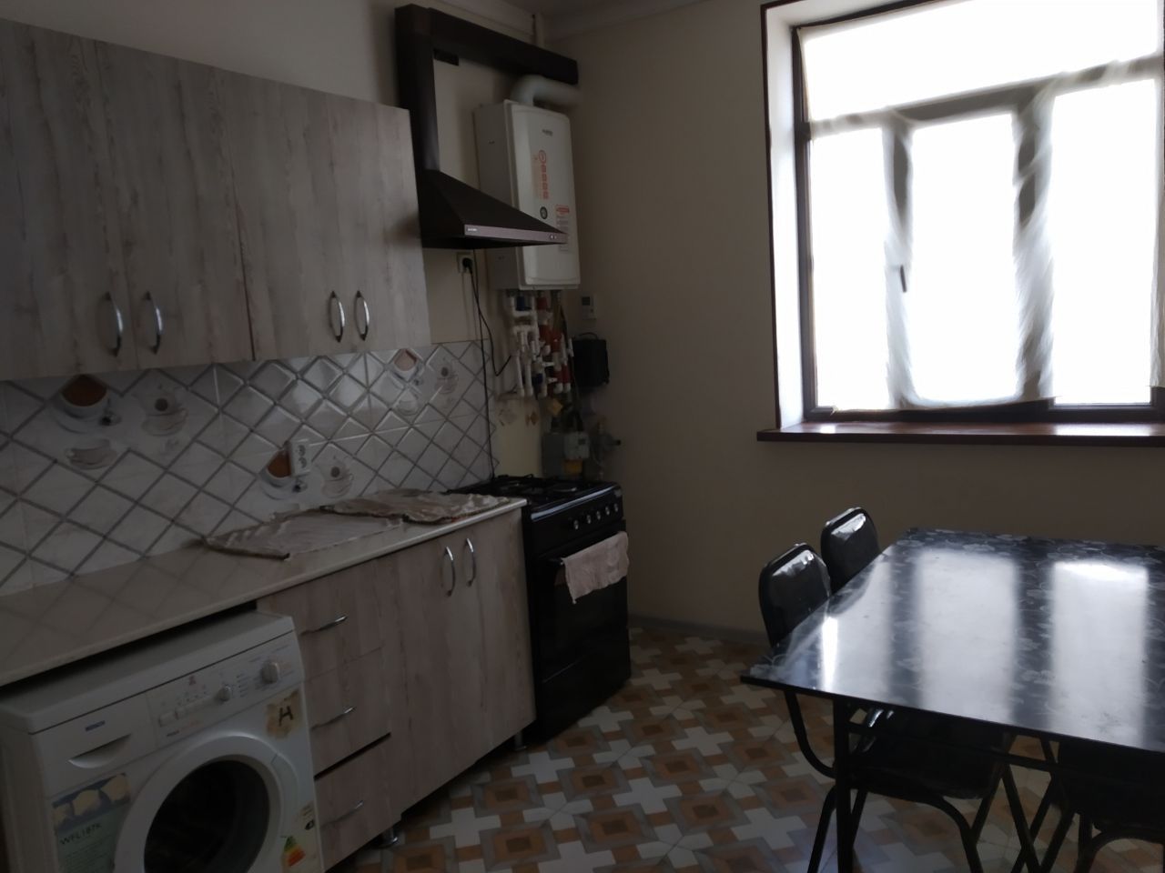 1 каватдан 3 хонали люкс квартира ижарага берилади