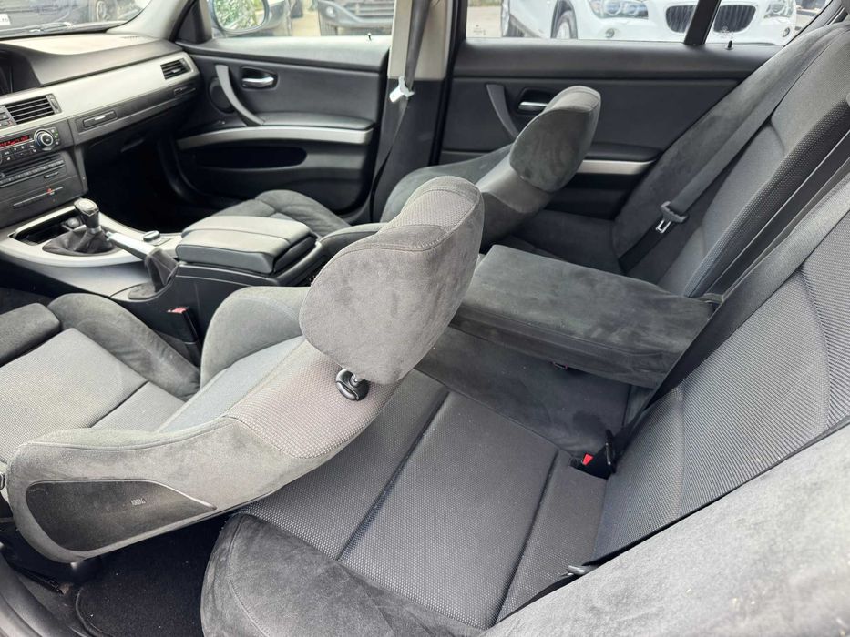 BMW 320D 143cp/Garantie/Navi/Xenon/Pachet M/Rate Fixe|Avans0|Finantare