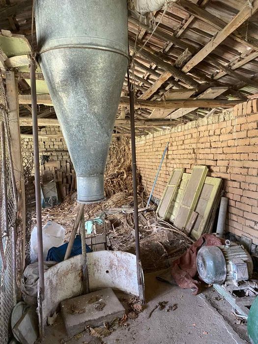 Фуражомелка-ермомелка, трифазна