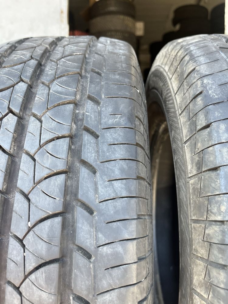 2 бр. гуми за бус 225/70/15C Barum 8+ DOT 1317