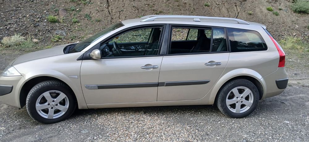 Vând Renault MEGANE