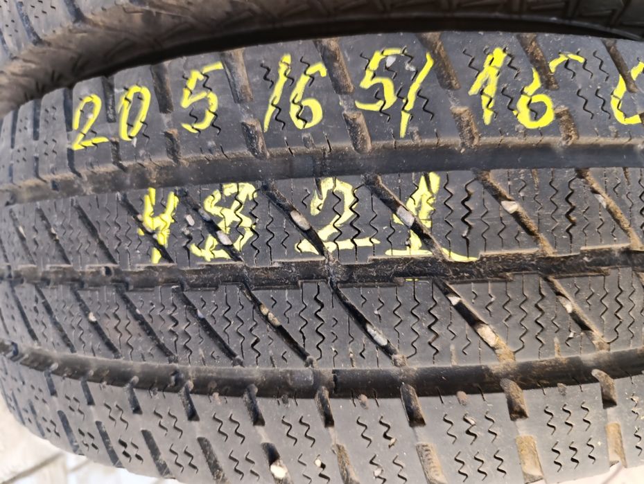 Зимни гуми Continental 215/65/16 C Viking 205/65/16 C