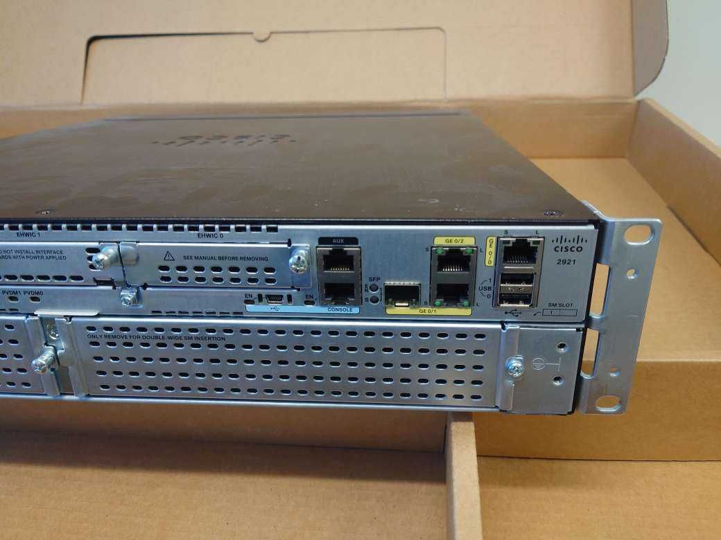 Рутер Cisco C2921-VSEC/K9
