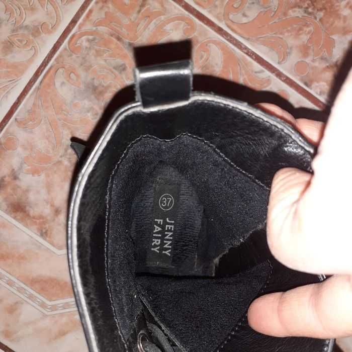 Ghete dama, marimea 37