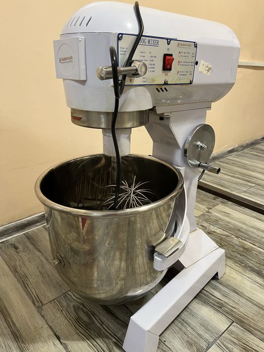 Тестомес в отличном состояние