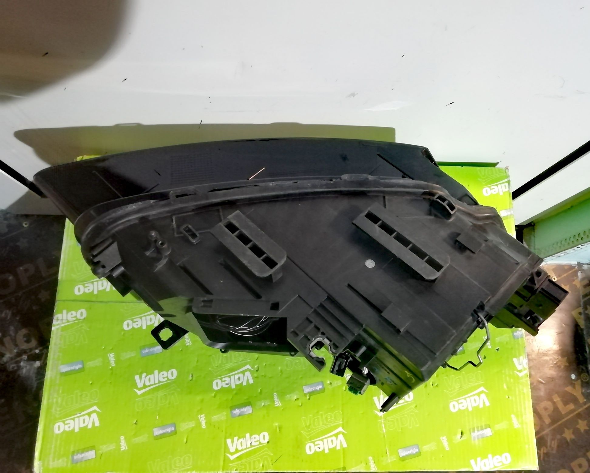 Фар Фарове за Audi Q5 / Ауди Кю5 Bi-Xenon Led.