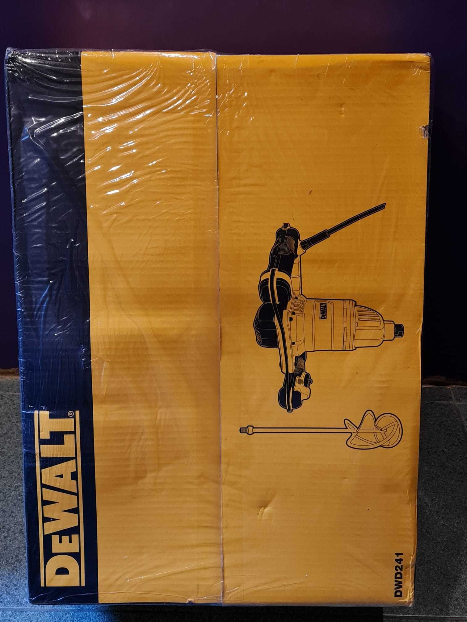Миксер Dewalt DWD241