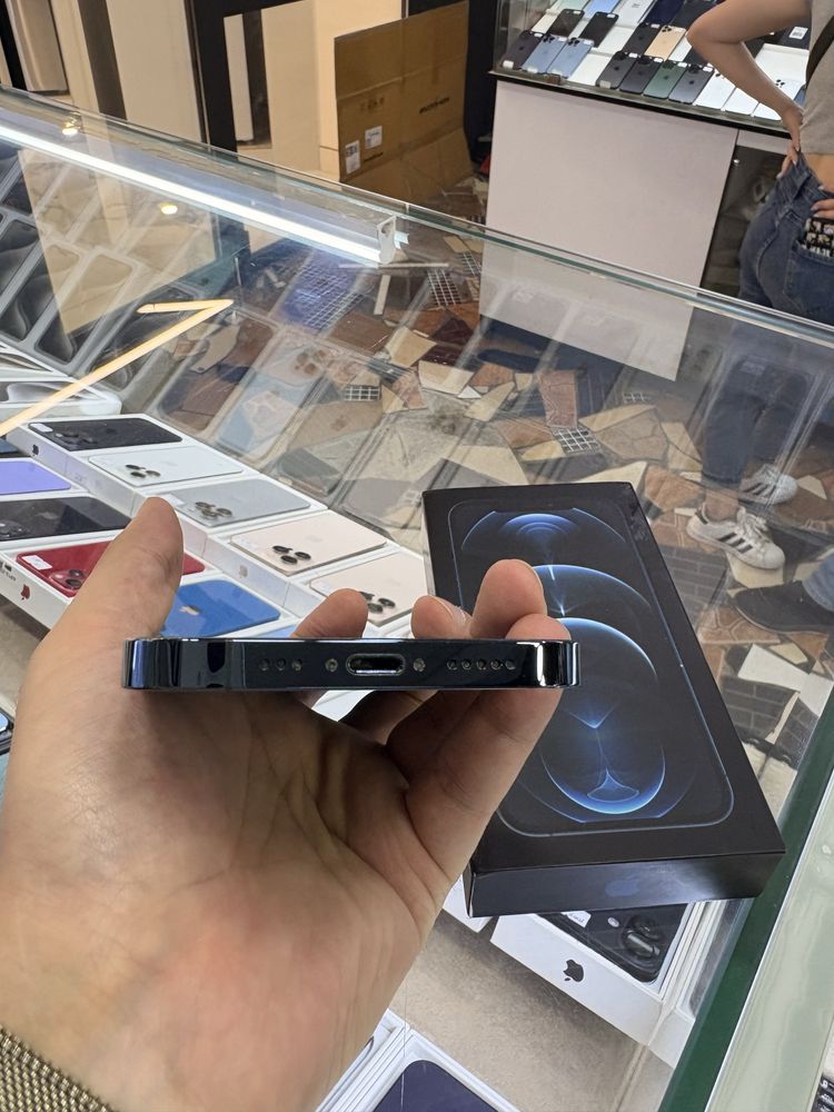 iPhone 12 Pro 256 gb ideal