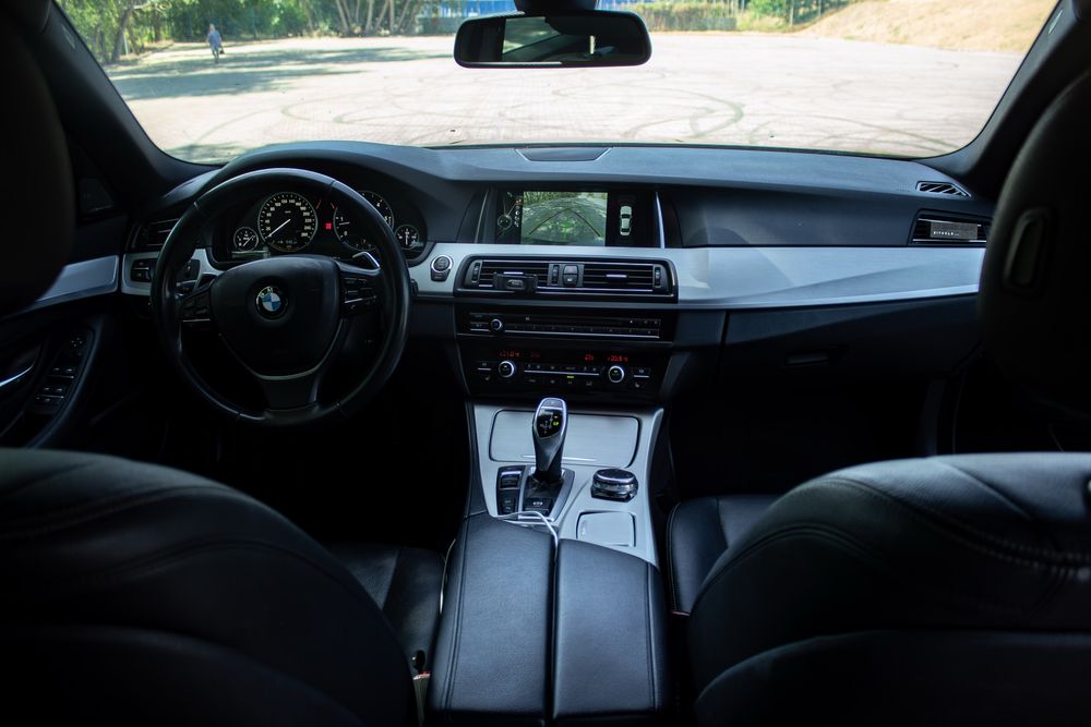 Se vinde BMW F10 in stare buna