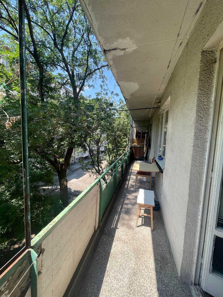 Продава се Двустаен апартамент в София, Света Троица - 69 кв.м за 1914 €/кв.м - Снимка #11