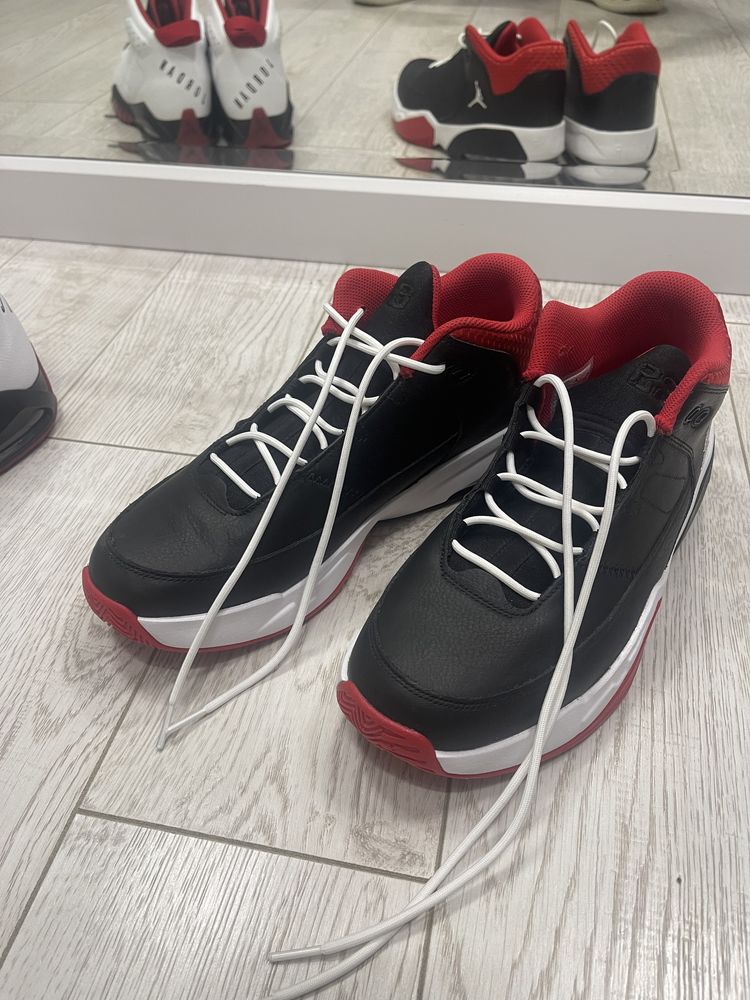 Кроссовки Nike Jordan 42-43 размера