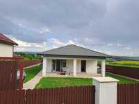 Casa noua Ciurbesti , 900 mp teren