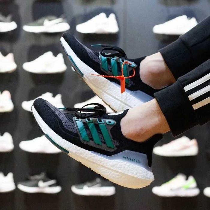 Оригинални  маратонки * ADIDAS ULTRABOOST 21 * EU 39 1/3