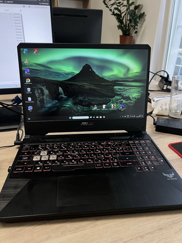 ASUS TUF GAMING FX505DT геймърски лаптоп