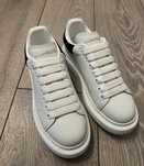 Alexander McQueen la DOAR 249 LEI