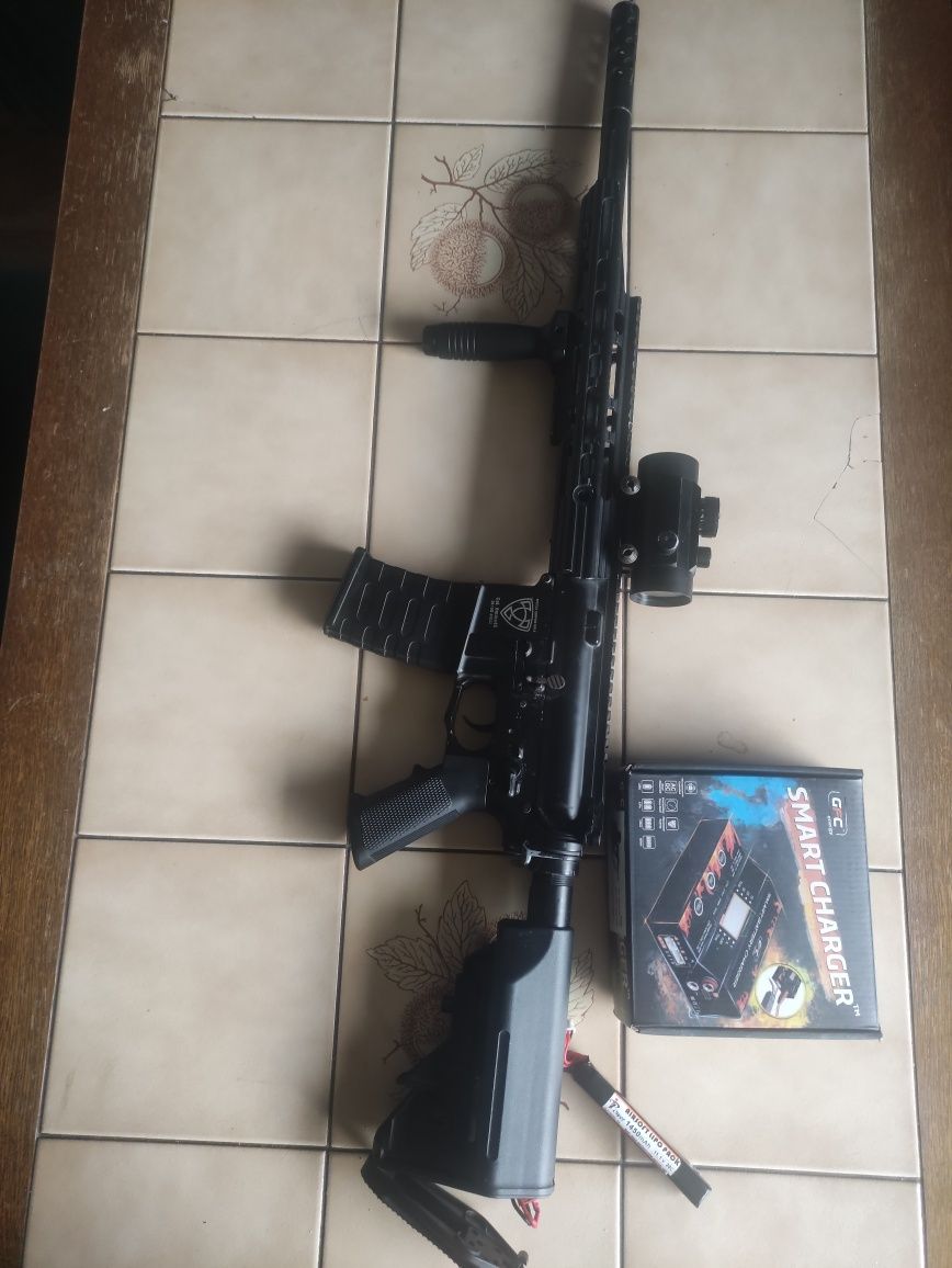 Pușca airsoft APS M4 ASR110