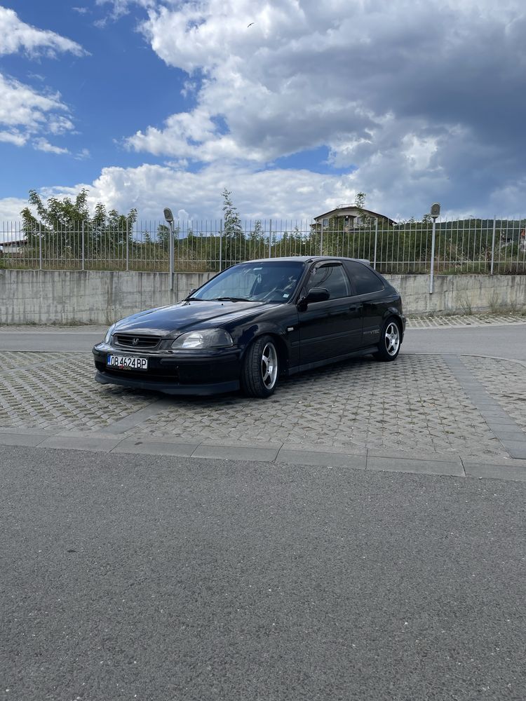Honda Civic 1.5 VTEC-E