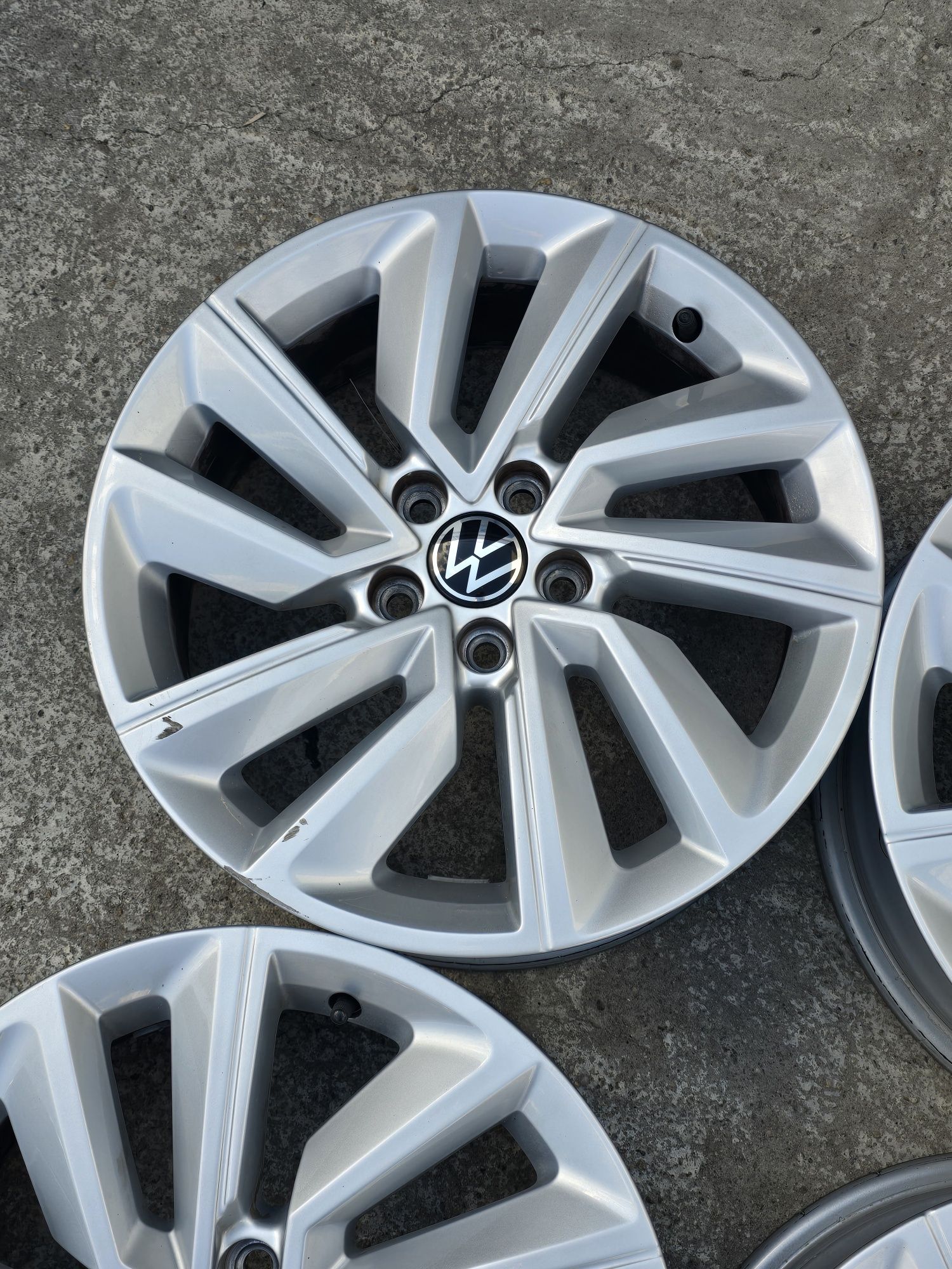 Джанти 16 / 5х100 - VW T-cross, Polo и др. 5x100