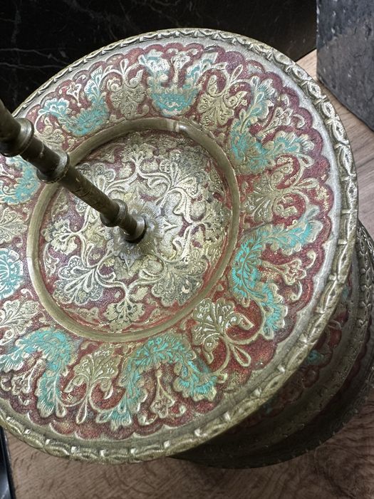 Винтажная этажерка для сладостей