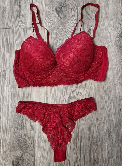 Нов комплект бельо