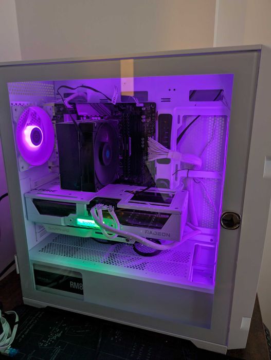 PC Gaming / Workstation performant – Ryzen 7 5700X + RX 9070 XT