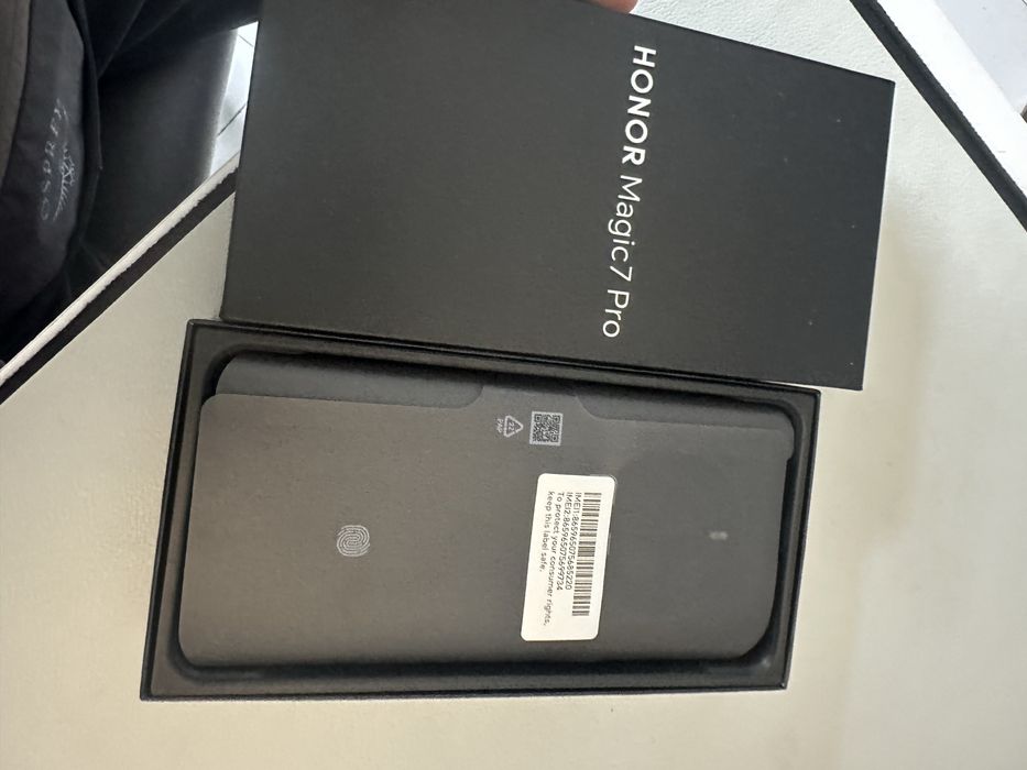 Honor Magic 7 Pro nou, nefolosit, desigilat pentru verificare 512GB