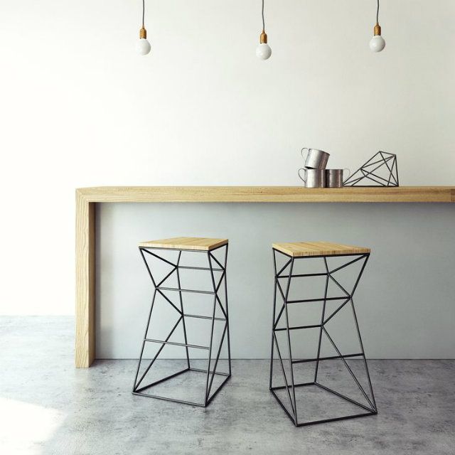 SA TOT STAI PE ELE. Scaune stil minimalist design industrial,