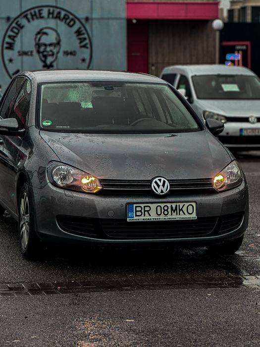 VW Golf VI 1.8 TSI 160CP 2009 • HERTZ UNO • Climatronic