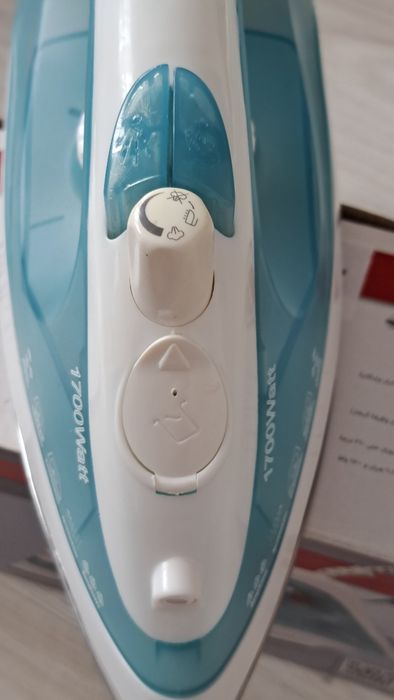 Fier de călcat Clatronic