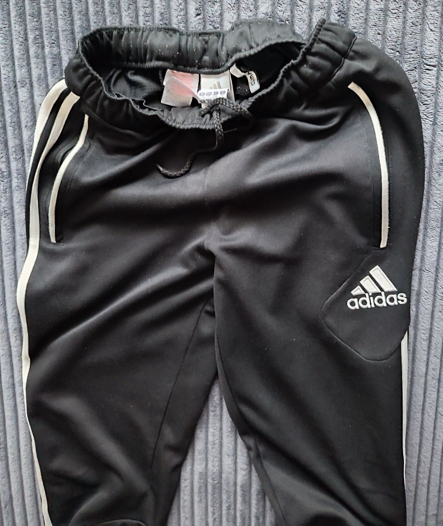 Pantalon adidas originali S