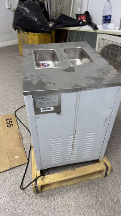 Мороженное аппарат продается