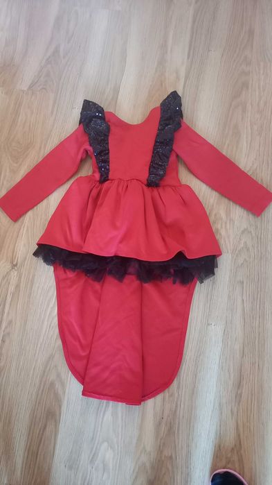 Коледни детски рокли и др.