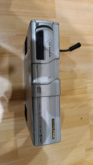 ALPINE CHA-S614 cd чейнджър