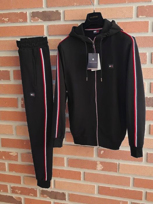 Trening Barbati Hugo Boss Tommy Hilfiger Armani