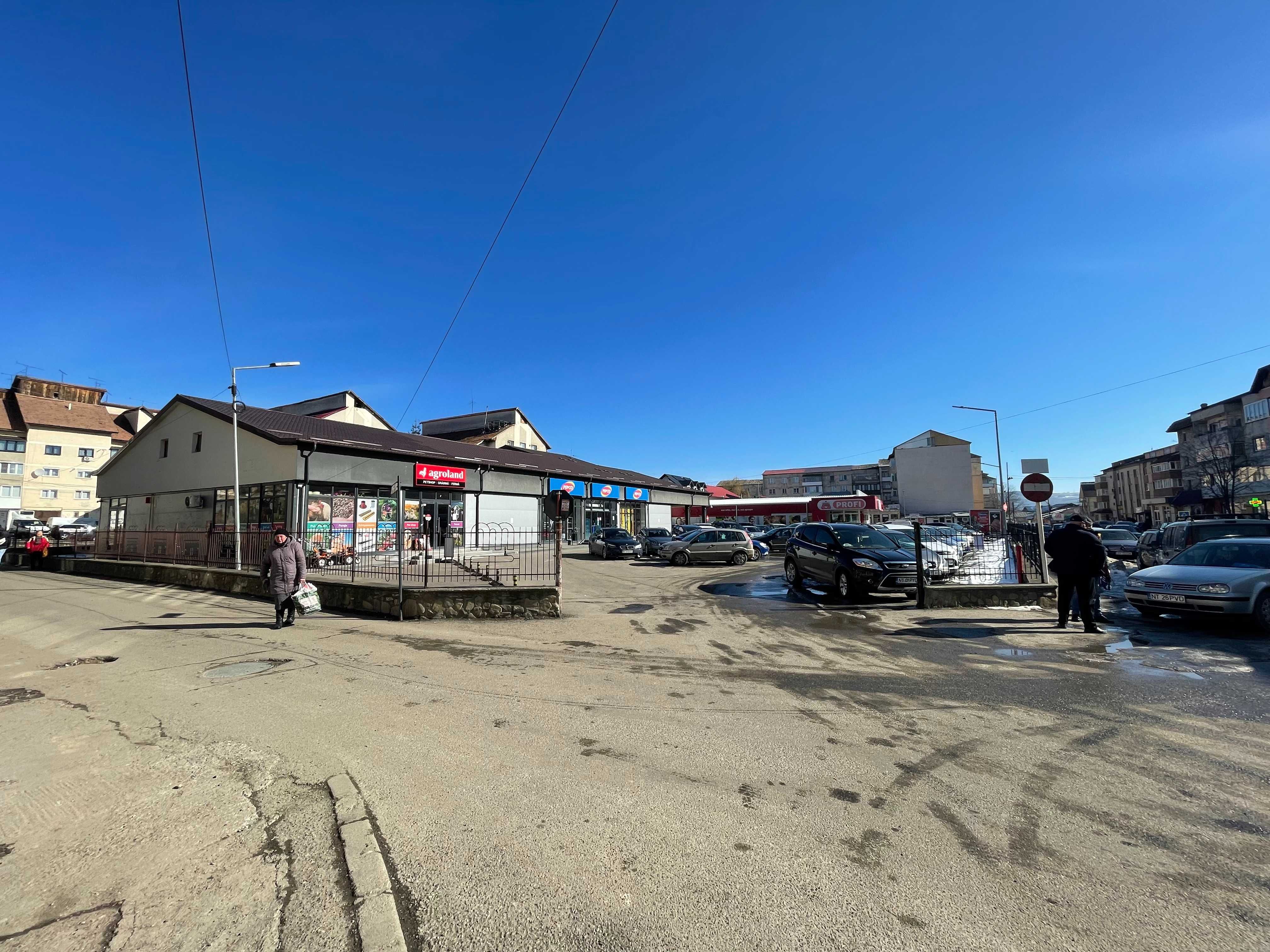Parc retail inchiriaza spatii pentru rulote comerciale - Targu Neamt
