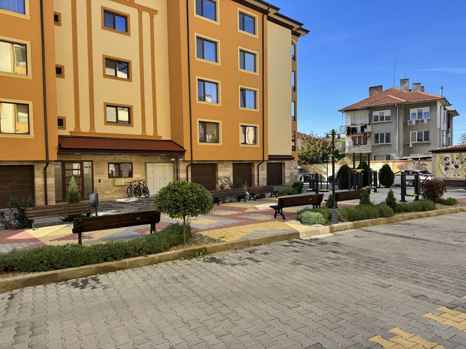 Продава се Тристаен апартамент в Казанлък - 135 кв.м за 1475 €/кв.м - Снимка #3