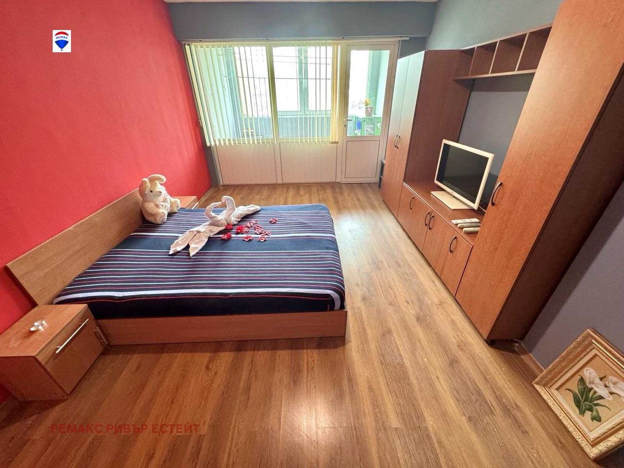 Продава се Двустаен апартамент в Русе, Чародейка - Юг - 64 кв.м за 1043 €/кв.м - Снимка #12
