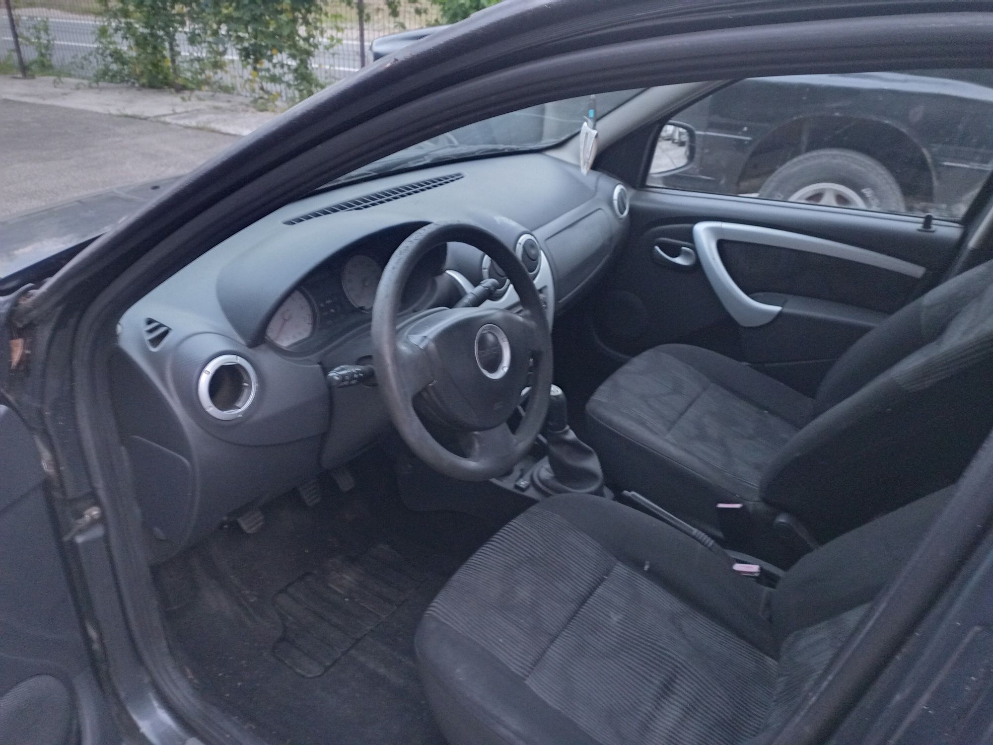 Piese Dacia Sandero 1 benzină 1.4 MPI 2009