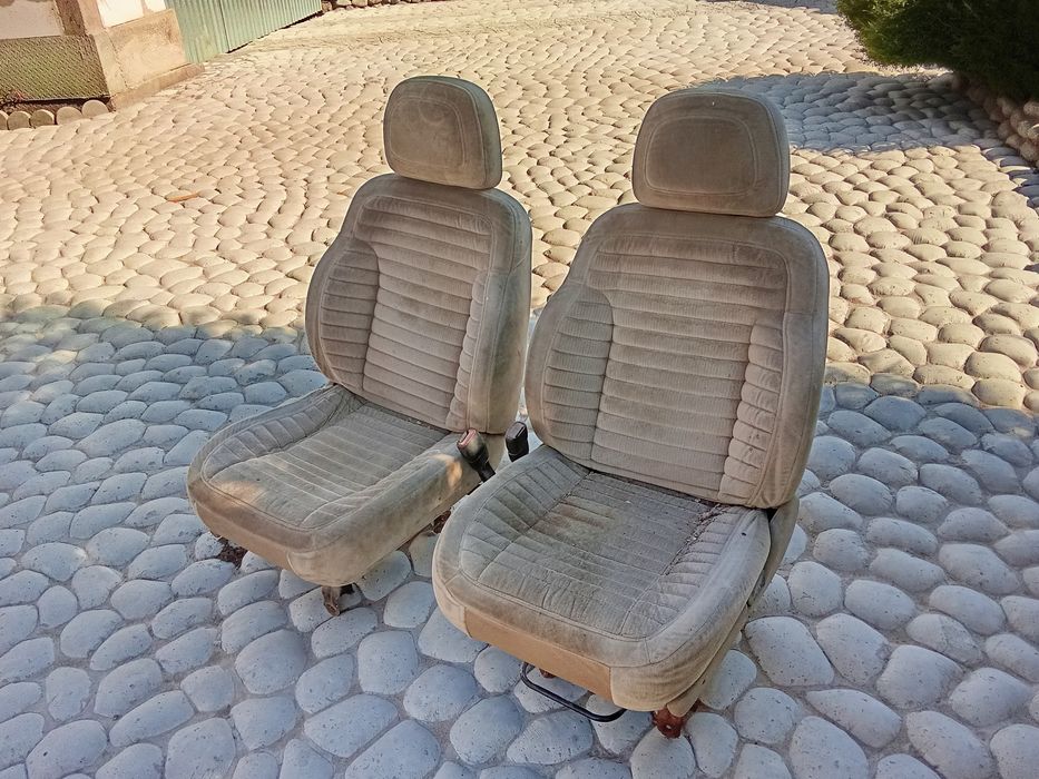 Сиденье от Grand Cherokee