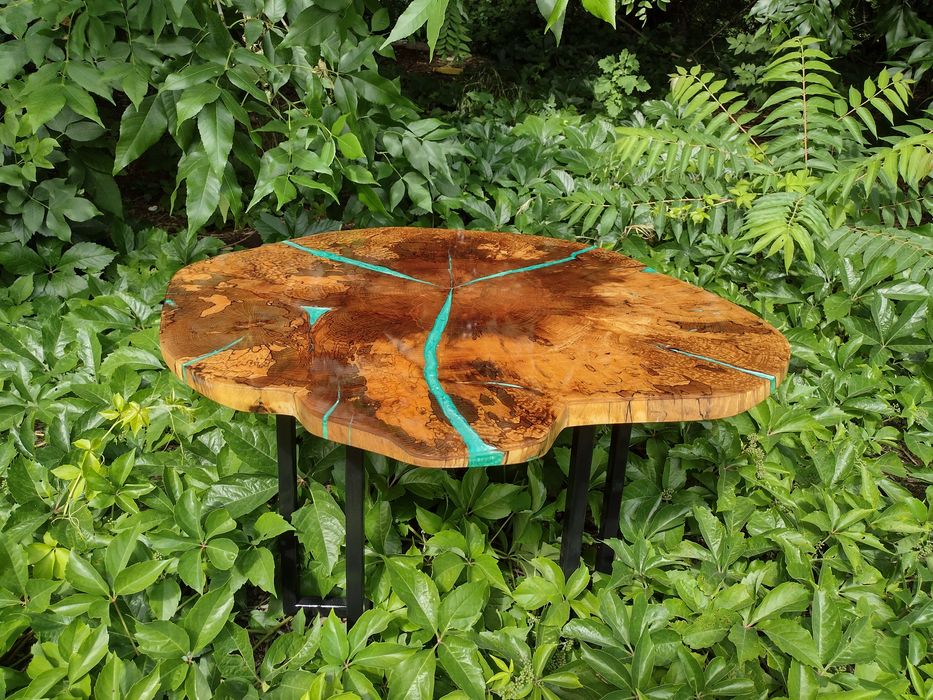 Masuta pentru cafea din  lemn și rasina epoxidica